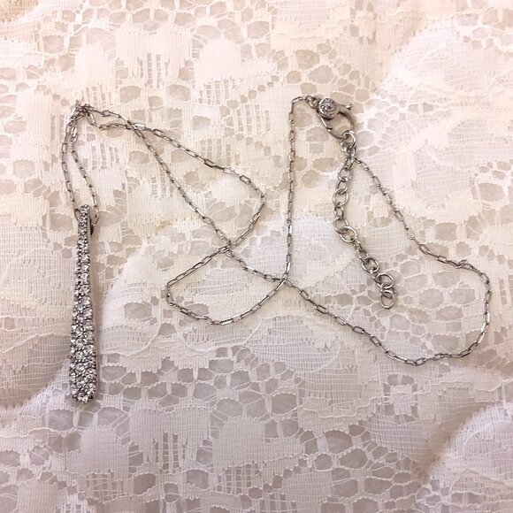 New Monet White Clear Crystal Teardrop Charm Pendant Silver Tone Necklace - Picture 6 of 11